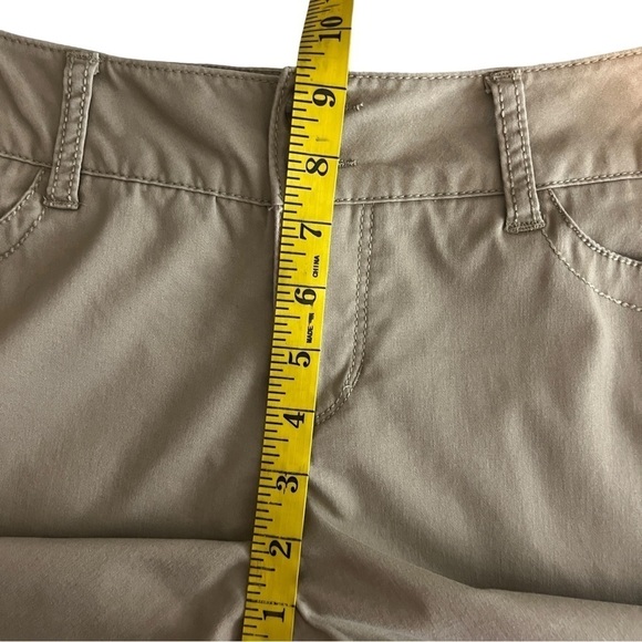 Sonoma Modern Capri Pants Women's Size 6 Tan Khaki Pockets Stretch - Picture 7 of 10